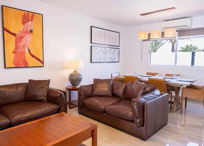 Privada En Un Entorno Unico Villa *