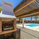 Privada En Un Entorno Unico Corralejo